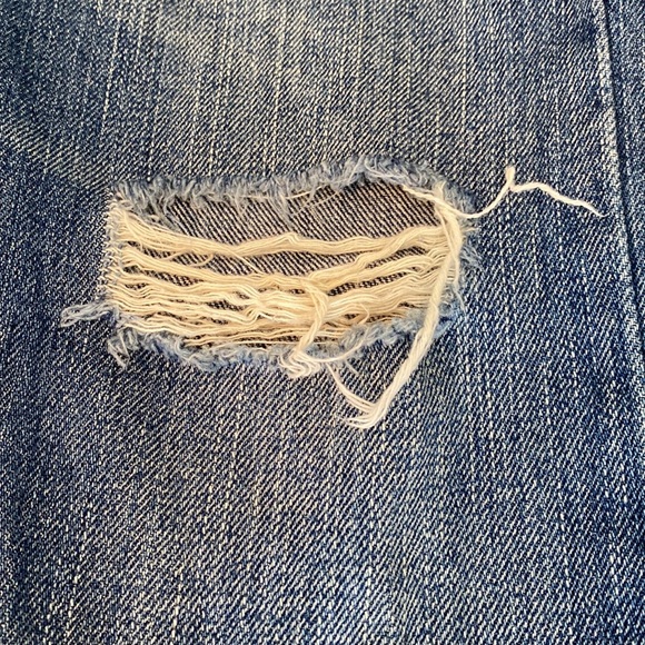 Urban Outfitters BDG mid rise slim straight jeans distressed - Picture 11 of 15